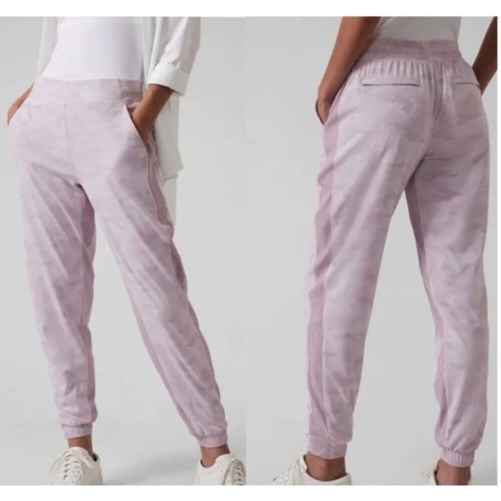Athleta Pink Camo Brooklyn Jogger Size 0